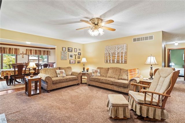 140 Leckrone Way, Cortland, OH 44410