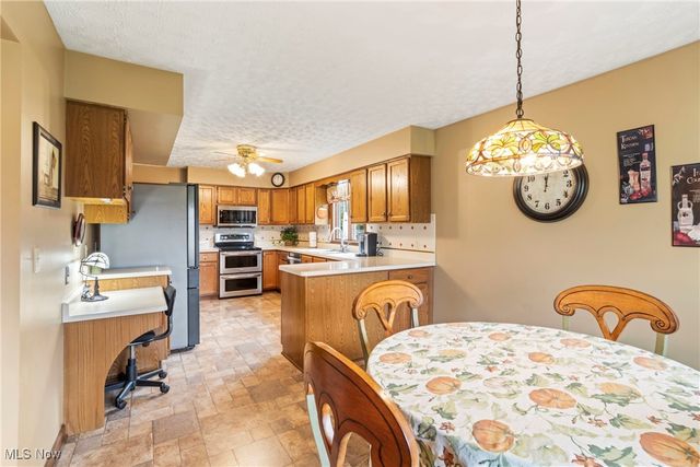 140 Leckrone Way, Cortland, OH 44410