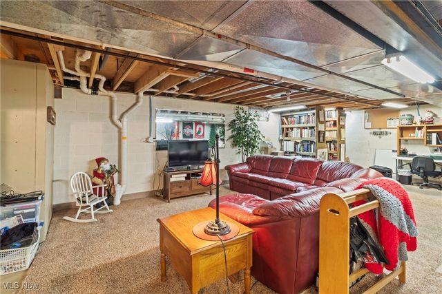 140 Leckrone Way, Cortland, OH 44410