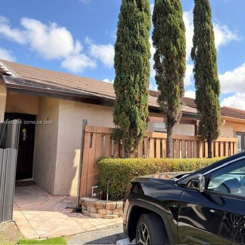 13431 SW 16th Ln, Miami, FL 33175