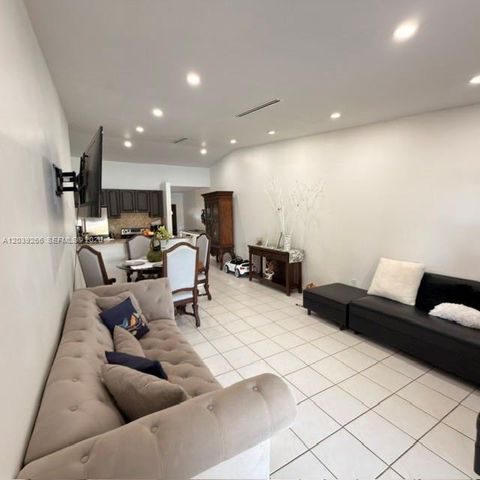 13431 SW 16th Ln, Miami, FL 33175