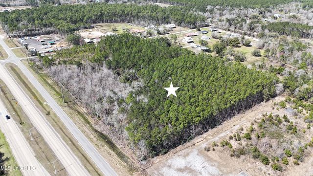 Us-90, Waveland, MS 39576