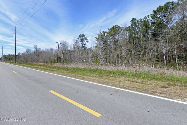 Us-90, Waveland, MS 39576