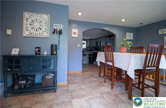 123 Grape Lane, Polk Twp, PA 18058