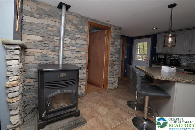 123 Grape Lane, Polk Twp, PA 18058