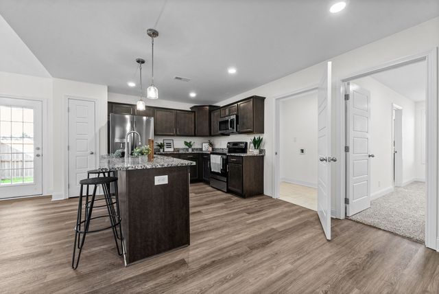268 Dugger Dr, Clarksville, TN 37042
