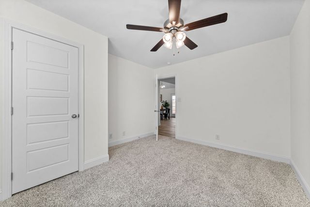 268 Dugger Dr, Clarksville, TN 37042