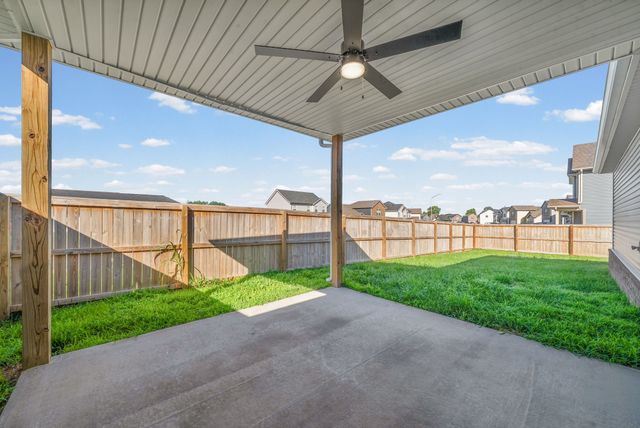 268 Dugger Dr, Clarksville, TN 37042