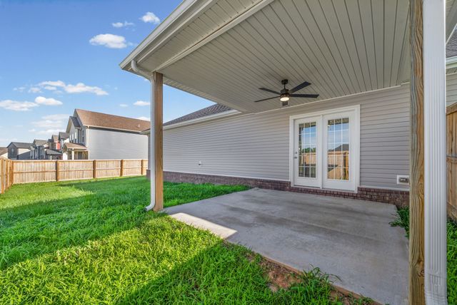 268 Dugger Dr, Clarksville, TN 37042