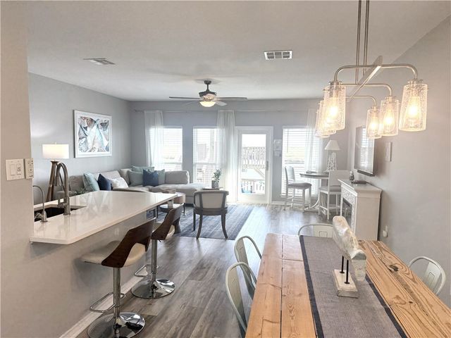 14858 Granada D, Corpus Christi, TX 78418