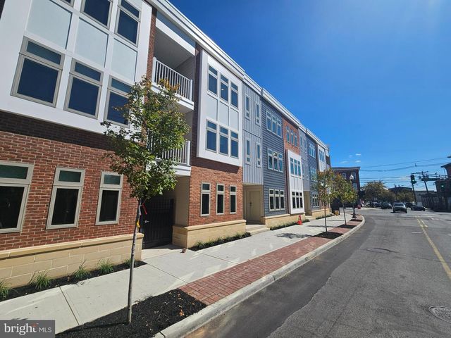 200 HAMILTON AVE #214, Trenton, NJ 08609