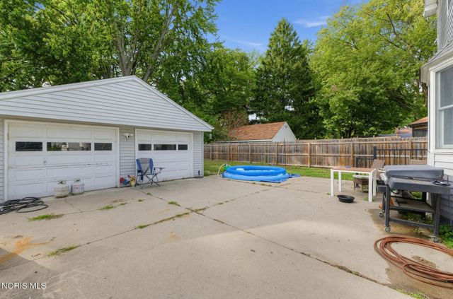 5243 Rowland Road, Toledo, OH 43613