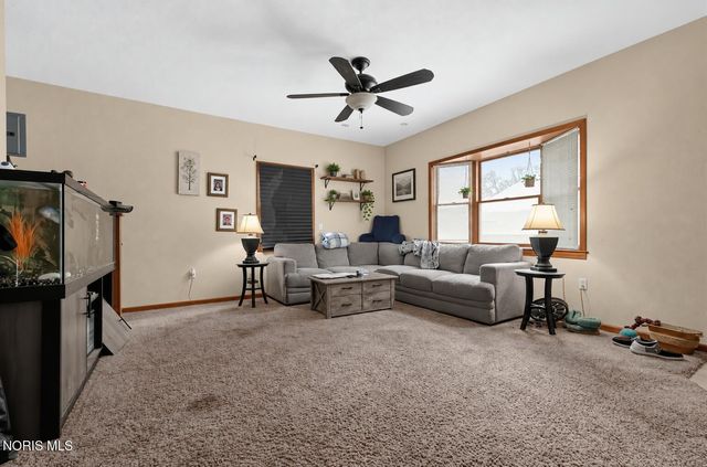 5243 Rowland Road, Toledo, OH 43613