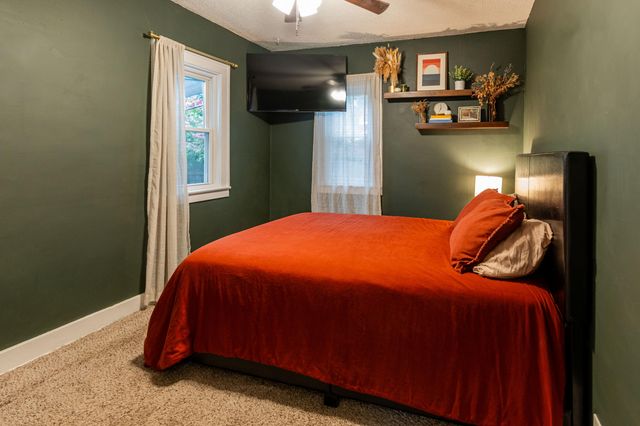 1342 Mason Street NE, Grand Rapids, MI 49503