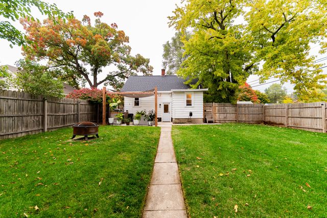 1342 Mason Street NE, Grand Rapids, MI 49503