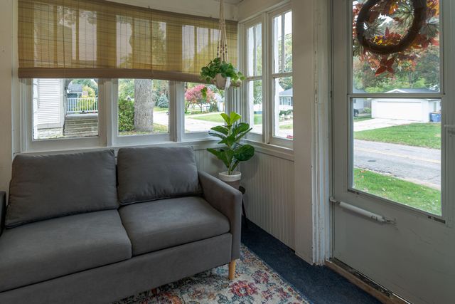 1342 Mason Street NE, Grand Rapids, MI 49503