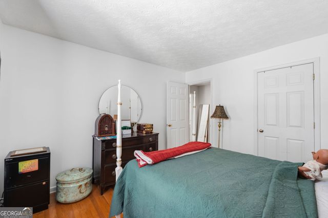 4019 Pin Oak Trail, Decatur, GA 30034