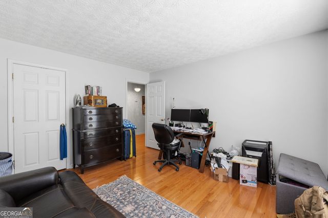 4019 Pin Oak Trail, Decatur, GA 30034