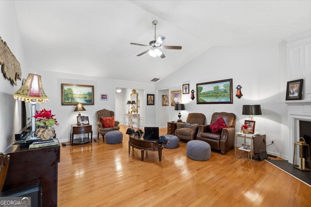 4019 Pin Oak Trail, Decatur, GA 30034