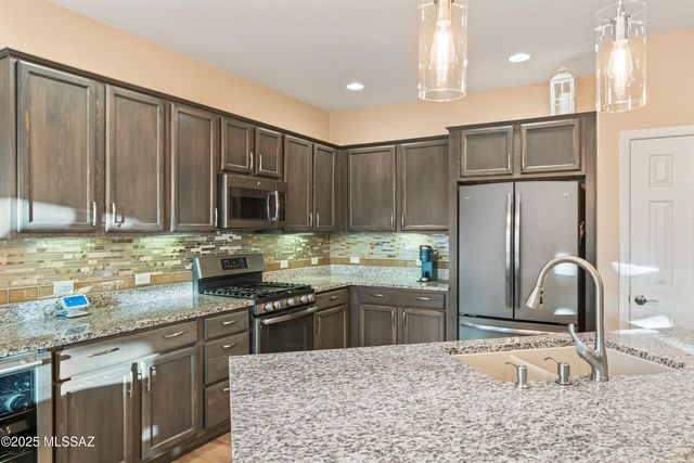 31710 S Summerwind Drive, Oracle, AZ 85623