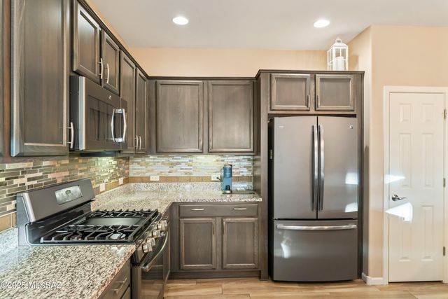 31710 S Summerwind Drive, Oracle, AZ 85623
