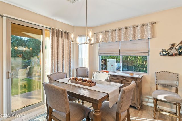 31710 S Summerwind Drive, Oracle, AZ 85623