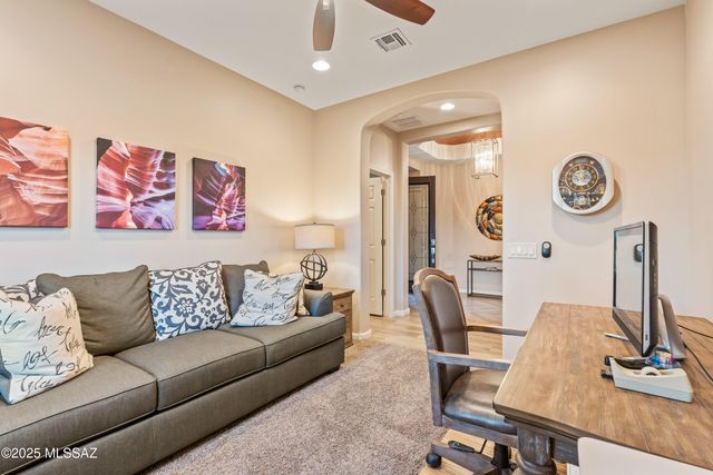 31710 S Summerwind Drive, Oracle, AZ 85623