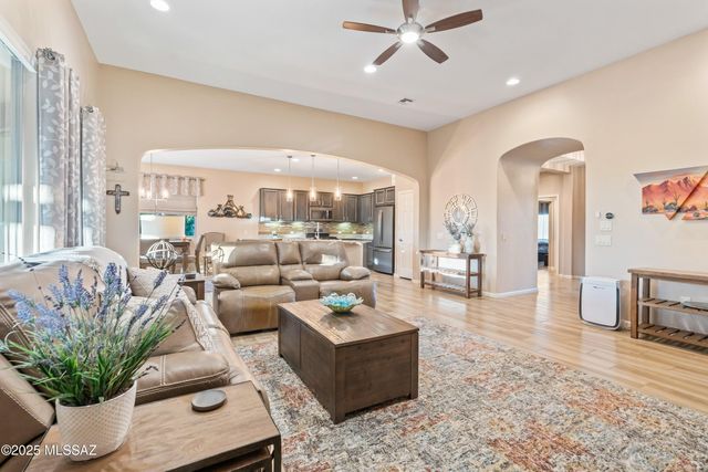 31710 S Summerwind Drive, Oracle, AZ 85623