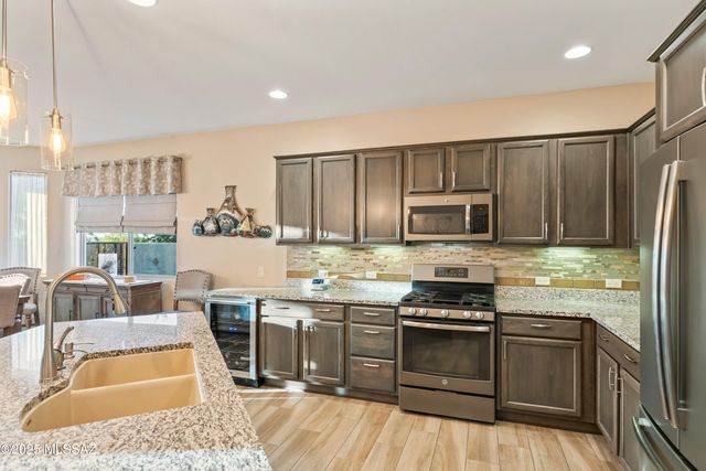 31710 S Summerwind Drive, Oracle, AZ 85623