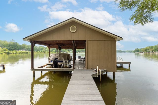 151 Lake Drive NW, Milledgeville, GA 31061