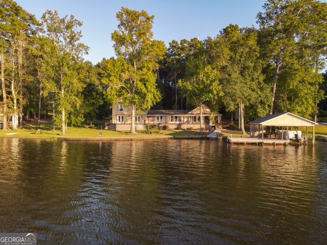 151 Lake Drive NW, Milledgeville, GA 31061