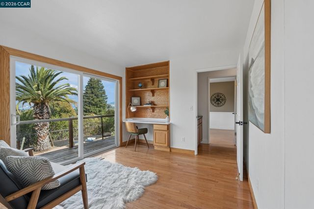 61 St. Thomas Ln, Pleasant Hill, CA 94523