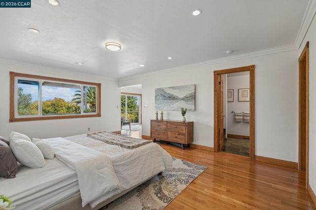 61 St. Thomas Ln, Pleasant Hill, CA 94523