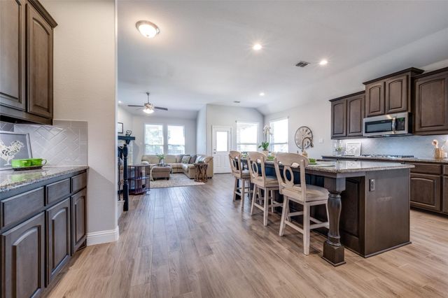 3520 Helm Lane, Denton, TX 76210
