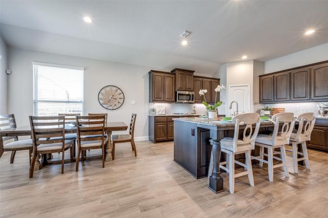 3520 Helm Lane, Denton, TX 76210