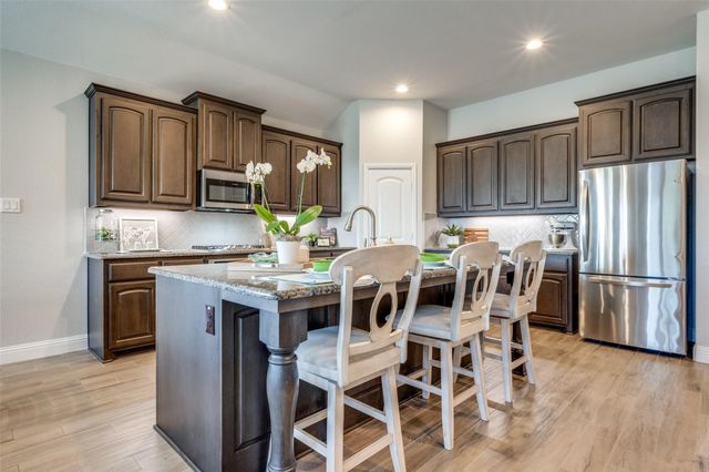 3520 Helm Lane, Denton, TX 76210