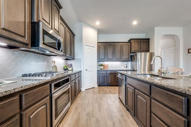 3520 Helm Lane, Denton, TX 76210