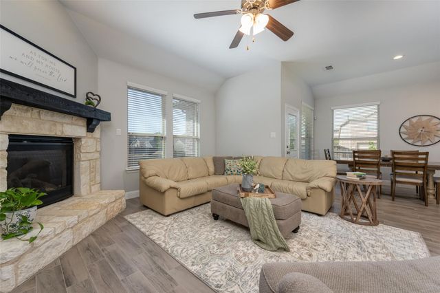 3520 Helm Lane, Denton, TX 76210