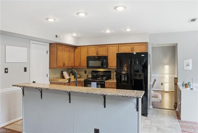 2621 Alleghany LOOP, Virginia Beach, VA 23456