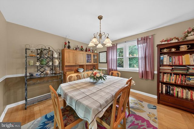 2523 MERRIBROOK RD, Wilmington, DE 19810