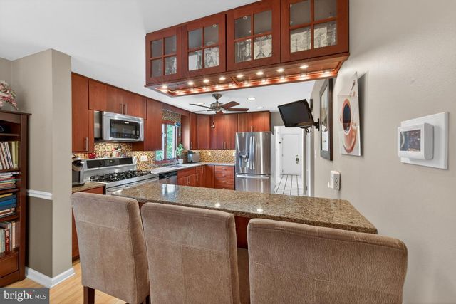 2523 MERRIBROOK RD, Wilmington, DE 19810