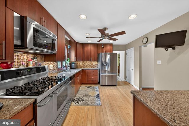 2523 MERRIBROOK RD, Wilmington, DE 19810