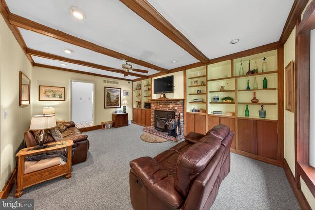 2523 MERRIBROOK RD, Wilmington, DE 19810
