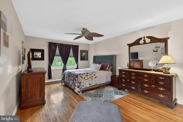 2523 MERRIBROOK RD, Wilmington, DE 19810