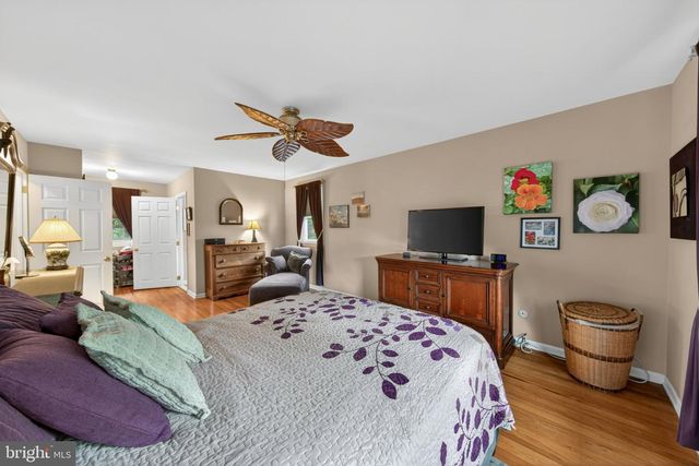 2523 MERRIBROOK RD, Wilmington, DE 19810