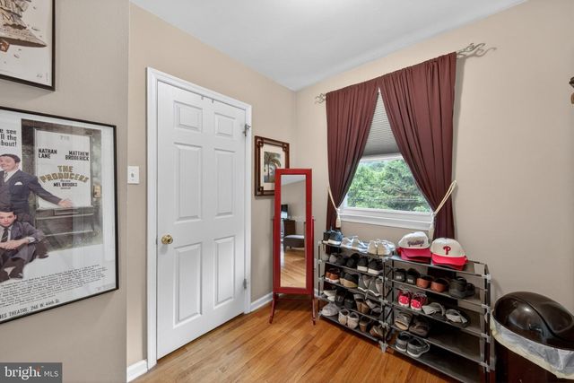 2523 MERRIBROOK RD, Wilmington, DE 19810