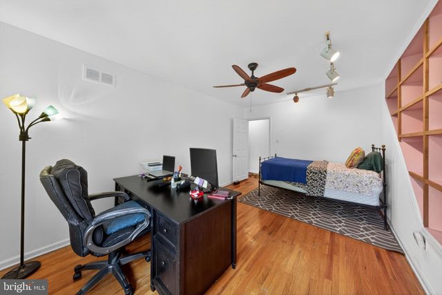 2523 MERRIBROOK RD, Wilmington, DE 19810