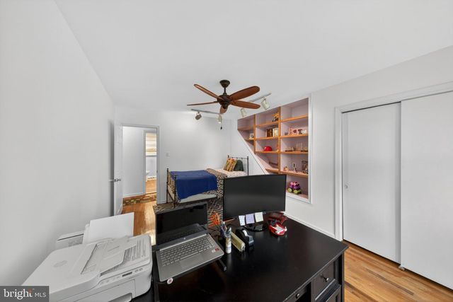 2523 MERRIBROOK RD, Wilmington, DE 19810