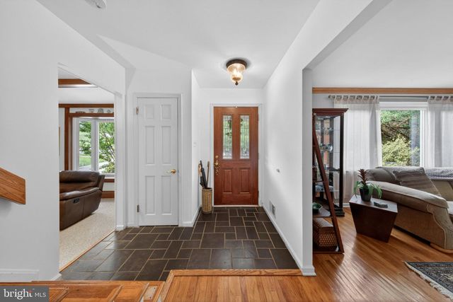 2523 MERRIBROOK RD, Wilmington, DE 19810