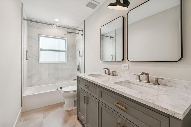 3921 VERSAILLES DRIVE, Tampa, FL 33634